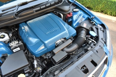 VE Commodore Engine Bay