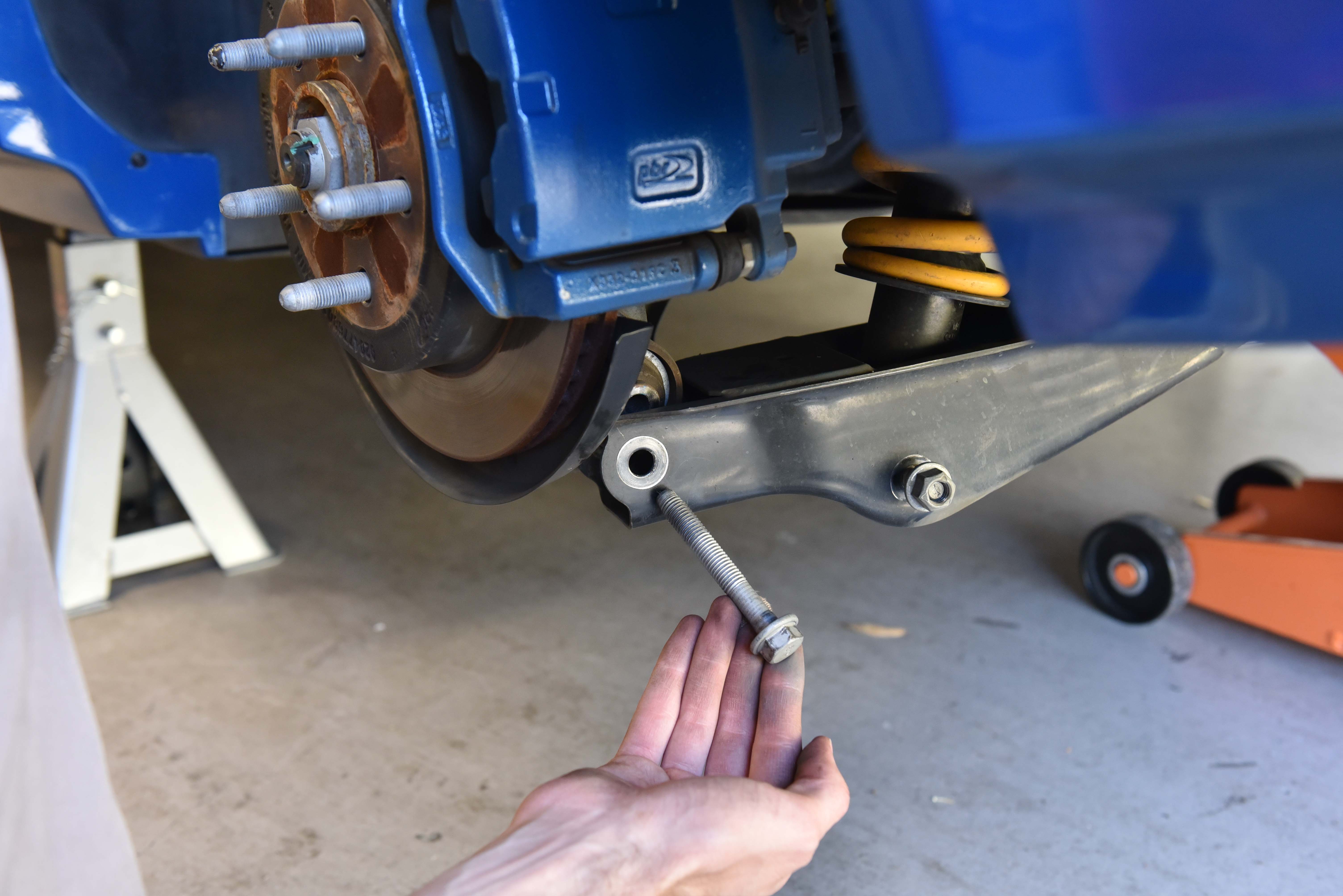 Read more about the article Rear Strut Removal