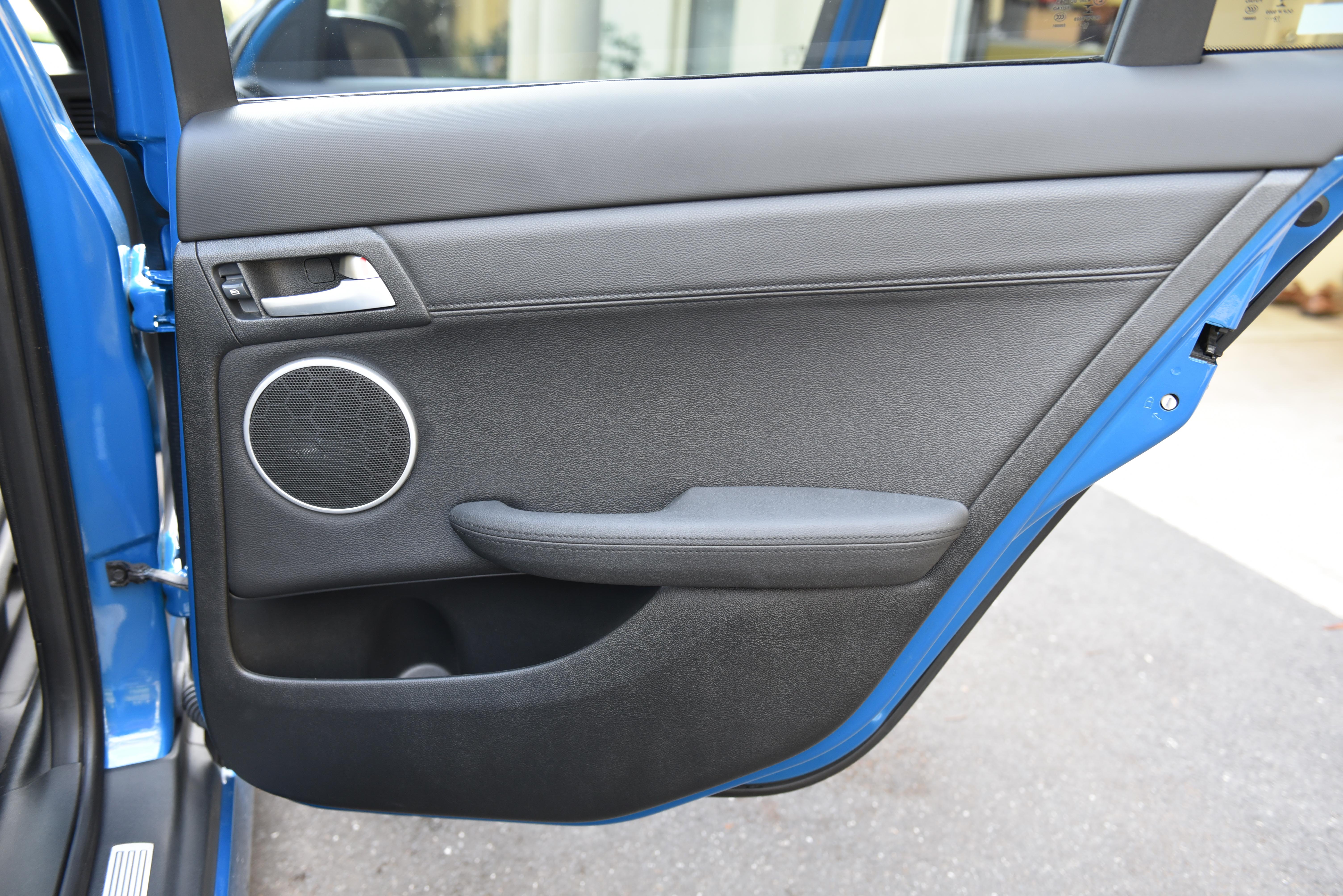 Read more about the article Removing Rear Door Trims