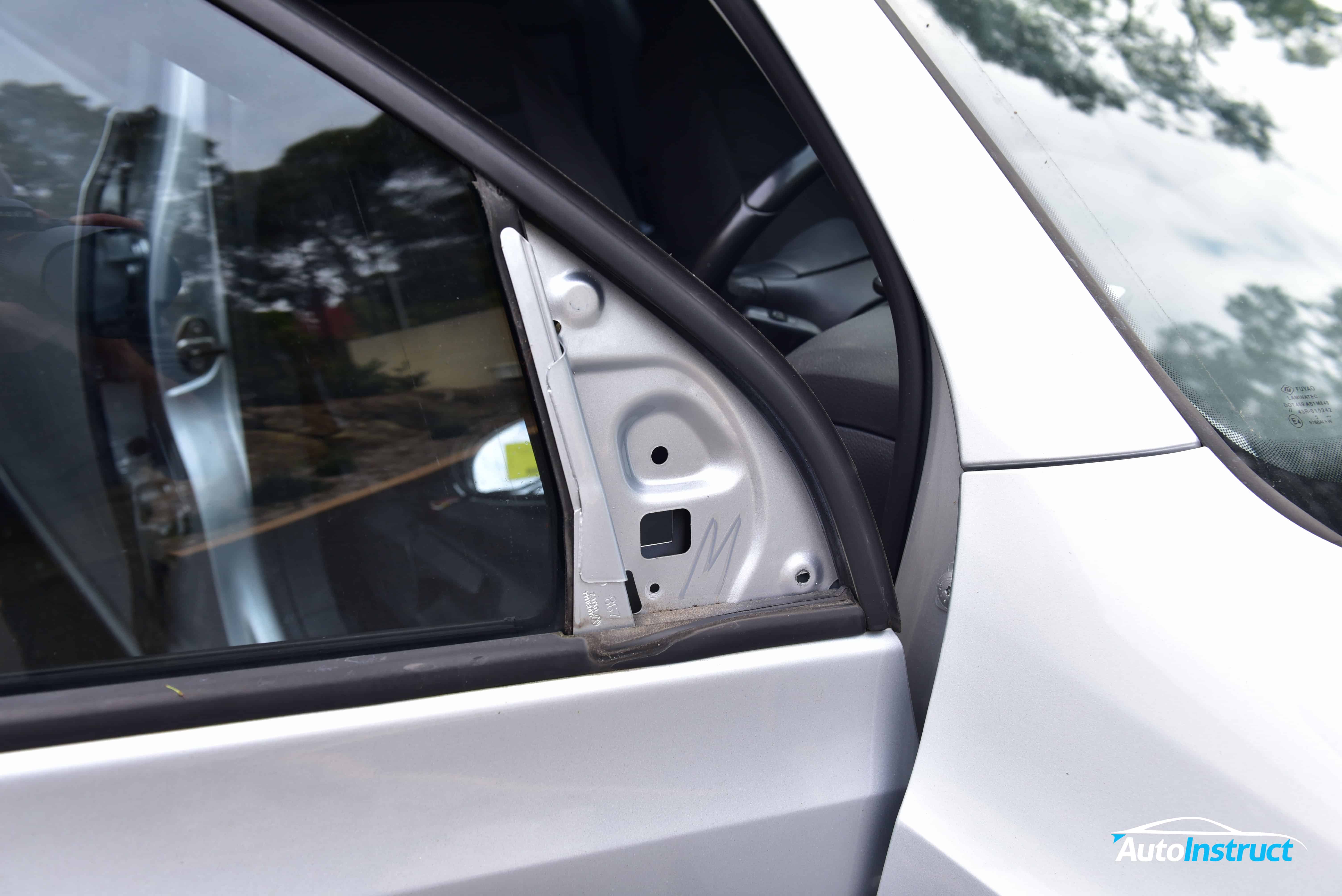 Read more about the article MK6 Golf Door Mirror Removal