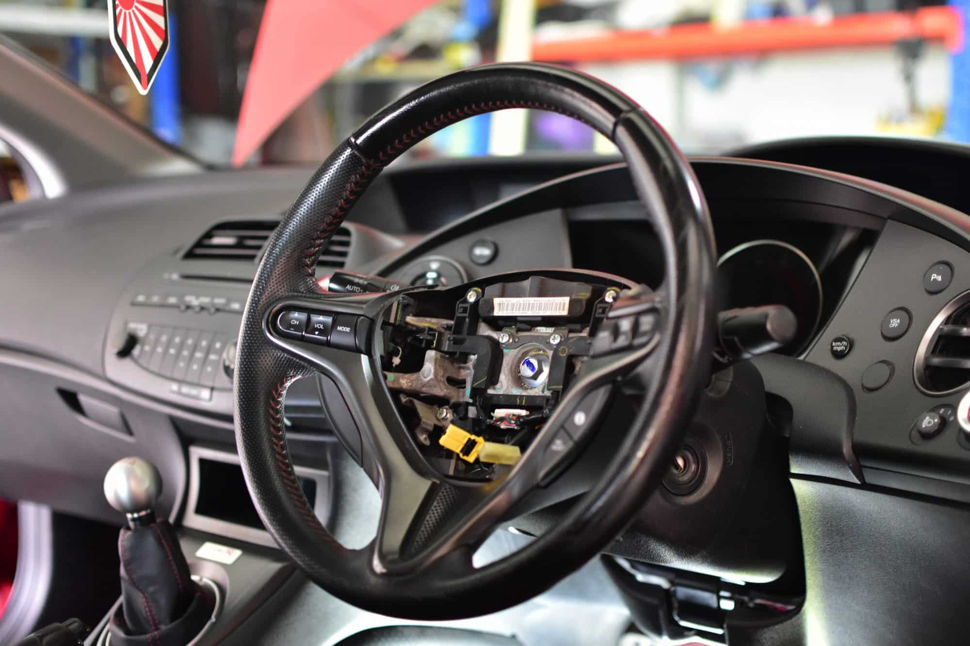 Fn2 steering wheel discount