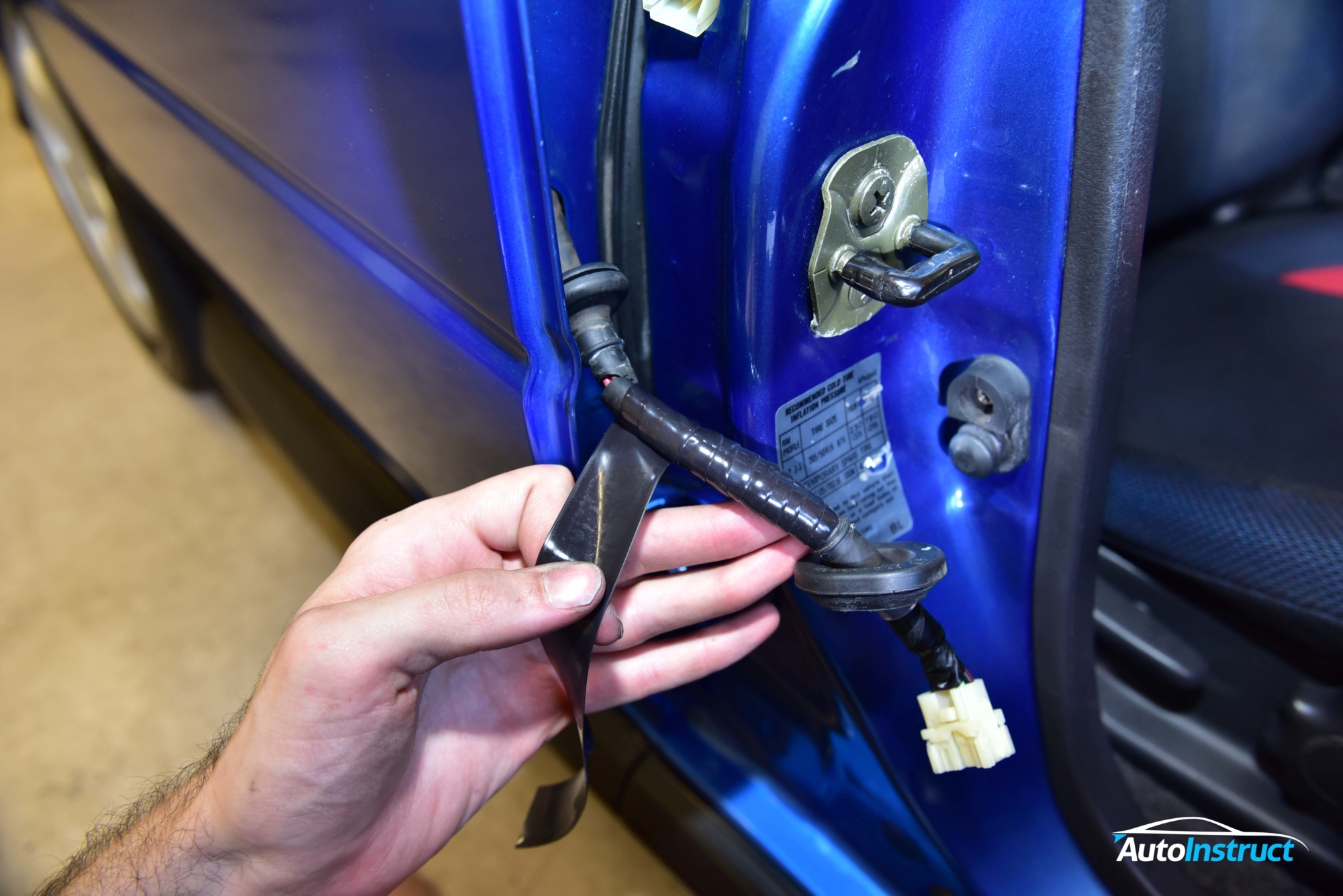 Repairing Door Wiring Looms AutoInstruct