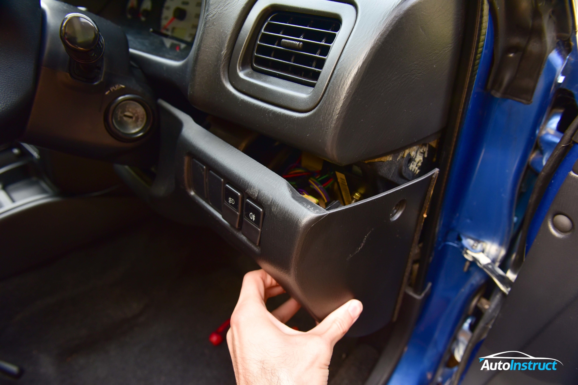 GC8 Impreza WRX Drivers Dash Trim Removal