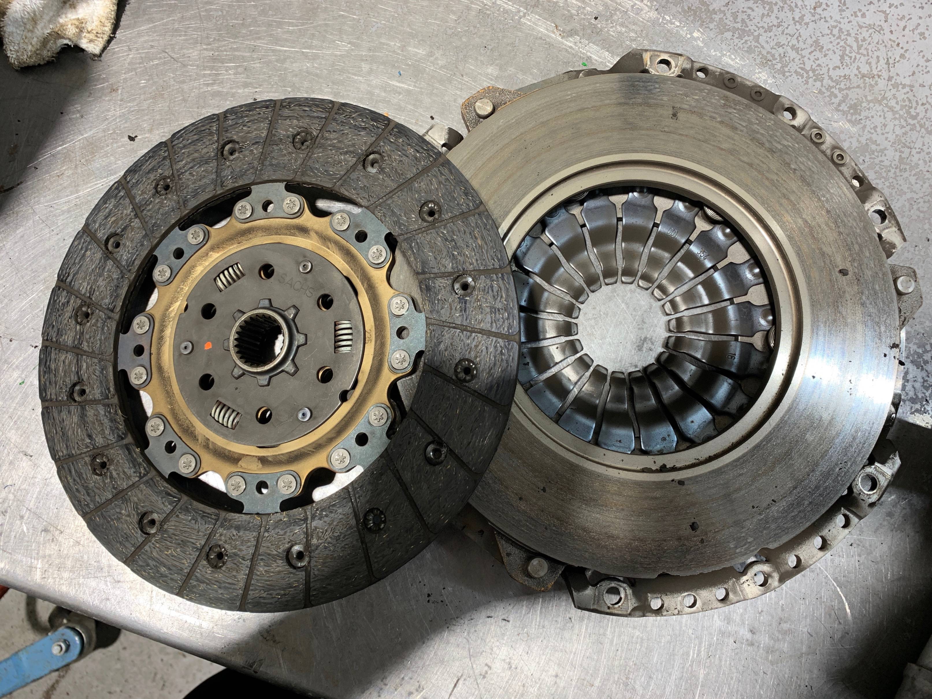 MK7 Golf R Clutch Real main Seal