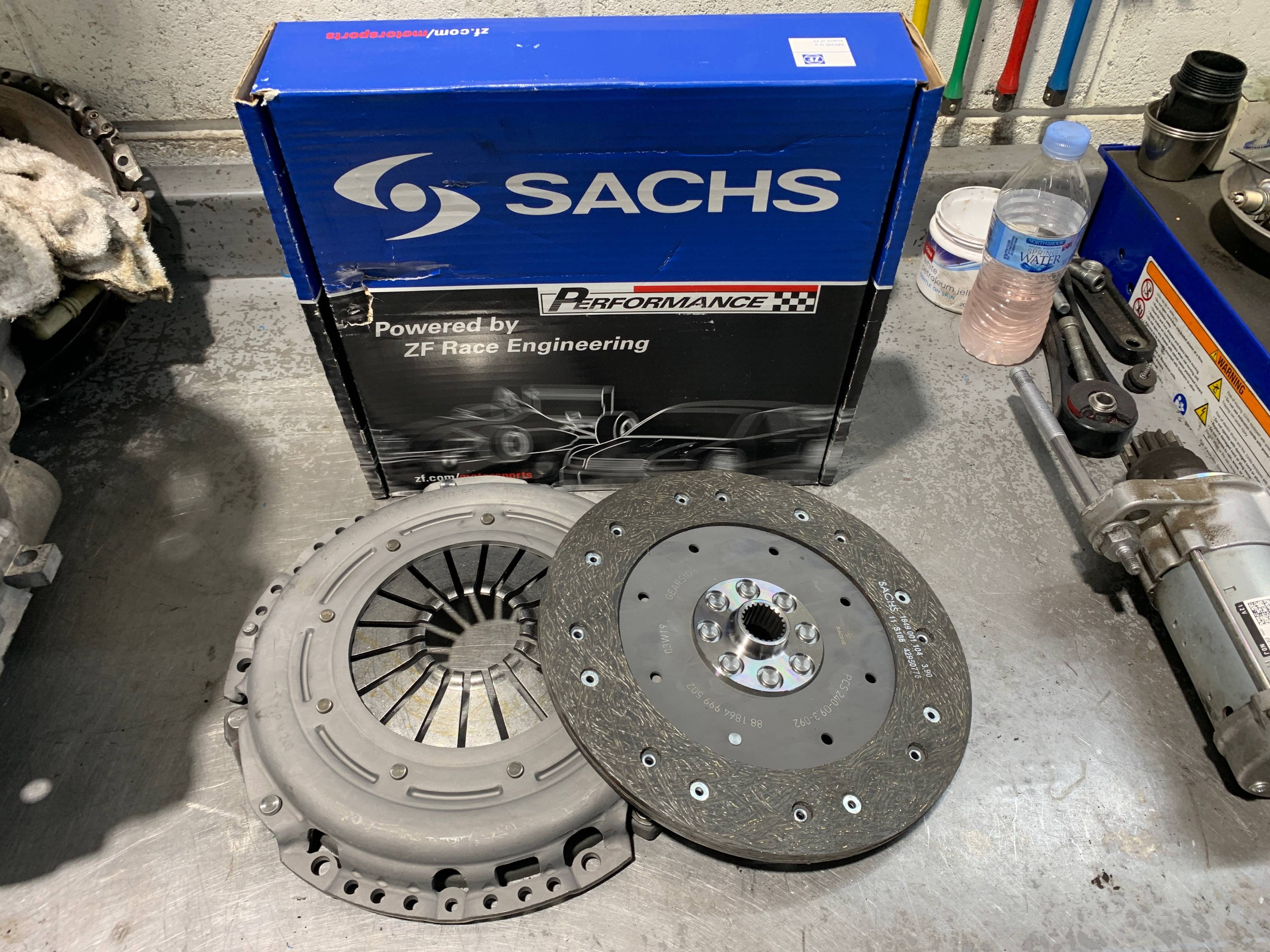 MK7 Golf R Clutch Real main Seal