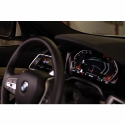 P3 Cars V3 OBD2 Vent Multi-Gauge – BMW G2X Gauge (2019+)